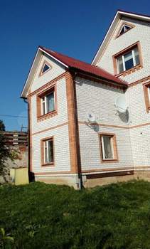Дом 280м², 2-этажный, участок 8 сот.  