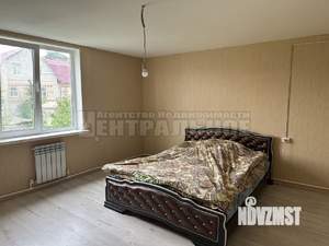 Дом 140м², 2-этажный, участок 7 сот.  