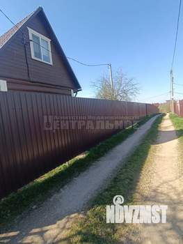 Дом 36м², 2-этажный, участок 13 сот.  