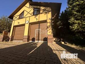 Дом 180м², 2-этажный, участок 7 сот.  