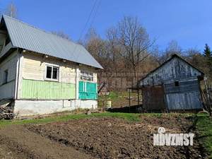 Дом 50м², 2-этажный, участок 6 сот.  