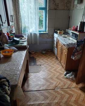 Дом 100м², 4-этажный, участок 8 сот.  