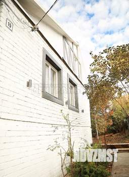 Дом 320м², 2-этажный, участок 17 сот.  