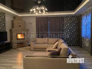 Дом 320м², 3-этажный, участок 13 сот.  