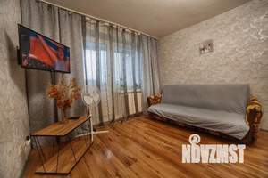 1-к квартира, посуточно, 42м2, 1/1 этаж