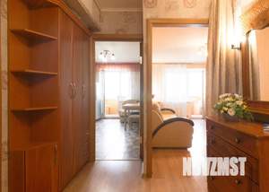 1-к квартира, посуточно, 43м2, 5/10 этаж