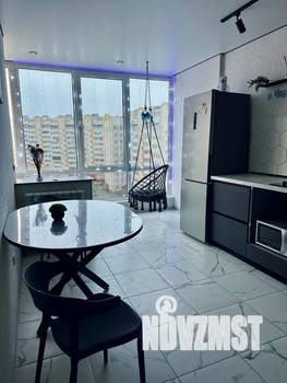 1-к квартира, посуточно, 42м2, 9/10 этаж