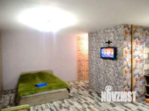 Студия квартира, посуточно, 33м2, 3/5 этаж