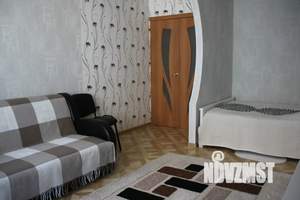 1-к квартира, посуточно, 43м2, 4/10 этаж