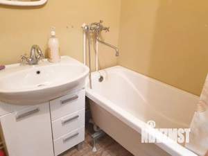 1-к квартира, посуточно, 50м2, 1/10 этаж