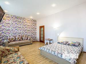 2-к квартира, посуточно, 80м2, 2/3 этаж