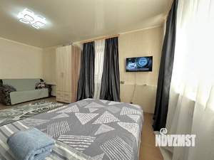 1-к квартира, посуточно, 40м2, 1/5 этаж