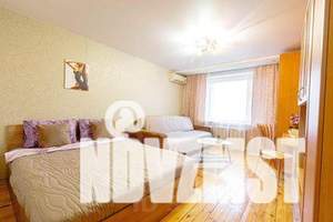 1-к квартира, посуточно, 42м2, 7/10 этаж