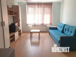 1-к квартира, посуточно, 50м2, 1/10 этаж