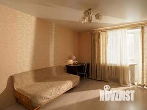 1-к квартира, посуточно, 42м2, 2/10 этаж