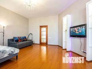 2-к квартира, посуточно, 80м2, 1/1 этаж