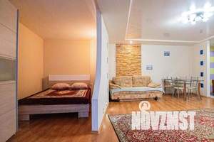 2-к квартира, посуточно, 75м2, 4/10 этаж