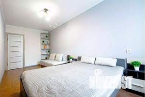 2-к квартира, посуточно, 45м2, 5/5 этаж