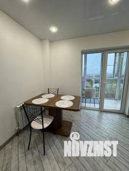 1-к квартира, посуточно, 45м2, 7/10 этаж