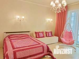 1-к квартира, посуточно, 70м2, 4/6 этаж