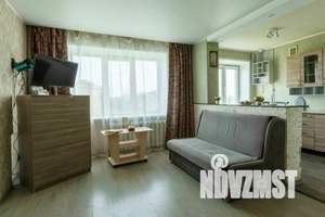 1-к квартира, посуточно, 32м2, 7/9 этаж