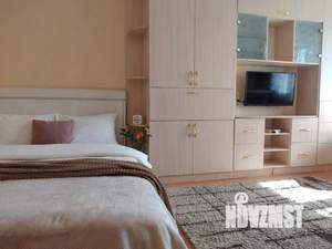 1-к квартира, посуточно, 32м2, 1/1 этаж