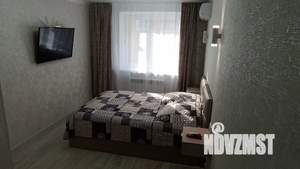 1-к квартира, посуточно, 33м2, 4/10 этаж