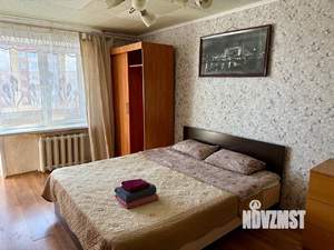 1-к квартира, посуточно, 46м2, 6/9 этаж