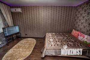 1-к квартира, посуточно, 42м2, 2/10 этаж