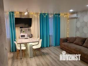 1-к квартира, посуточно, 33м2, 2/4 этаж