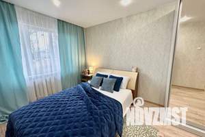 2-к квартира, посуточно, 44м2, 1/5 этаж