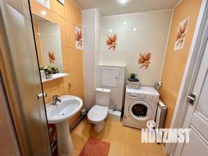 1-к квартира, посуточно, 42м2, 1/1 этаж