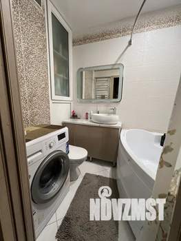 1-к квартира, посуточно, 36м2, 4/10 этаж