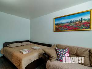 1-к квартира, посуточно, 42м2, 9/10 этаж