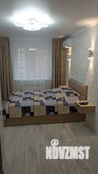 1-к квартира, посуточно, 33м2, 4/10 этаж