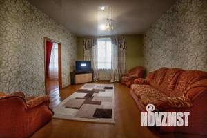 3-к квартира, посуточно, 72м2, 4/4 этаж