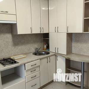 1-к квартира, посуточно, 43м2, 4/10 этаж