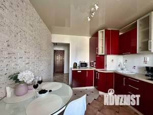 1-к квартира, посуточно, 42м2, 1/1 этаж