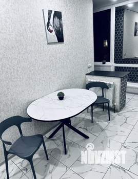 1-к квартира, посуточно, 42м2, 9/10 этаж