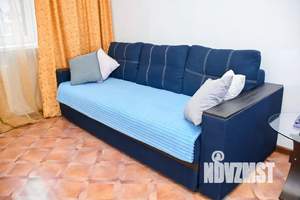 2-к квартира, посуточно, 50м2, 1/5 этаж