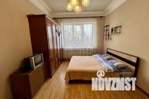 4-к квартира, посуточно, 130м2, 4/4 этаж