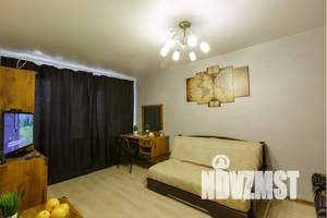 1-к квартира, посуточно, 42м2, 3/10 этаж