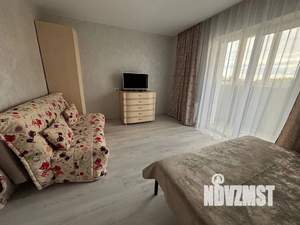 1-к квартира, посуточно, 37м2, 8/10 этаж