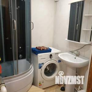 1-к квартира, посуточно, 47м2, 5/5 этаж