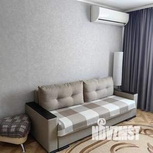 1-к квартира, посуточно, 38м2, 7/10 этаж