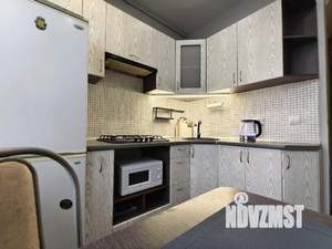 2-к квартира, посуточно, 41м2, 1/1 этаж