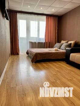 1-к квартира, посуточно, 38м2, 1/1 этаж