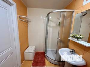 1-к квартира, посуточно, 42м2, 2/10 этаж