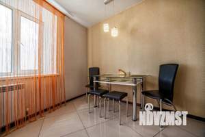 1-к квартира, посуточно, 44м2, 1/1 этаж