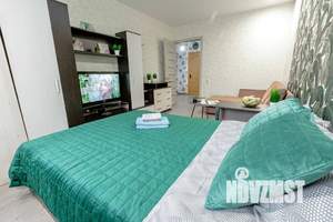 1-к квартира, посуточно, 42м2, 1/10 этаж